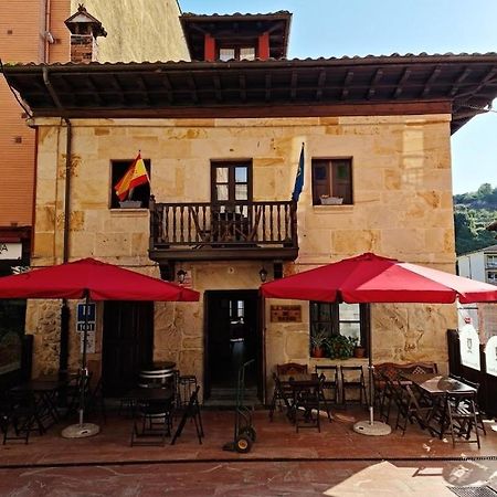 La Posada De Barro Infiesto Exteriér fotografie